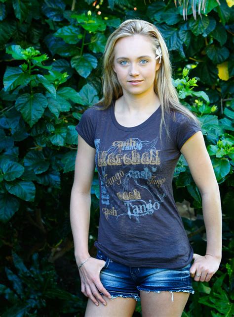 amber marshall bikini|85 Amber Marshall (actress) Stock Photos & High。